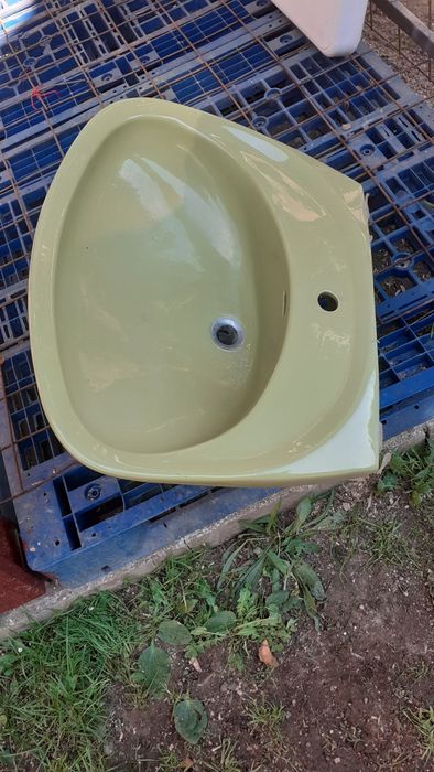 chiuvetă din portelan