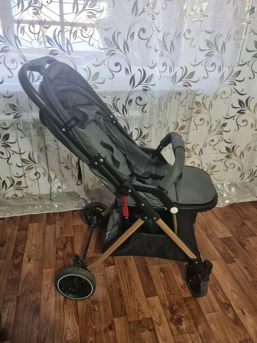 Продам коляску в отличном состоянии