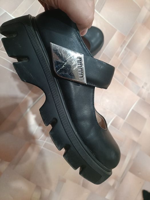 Продам туфли кожаные