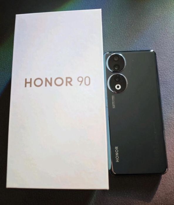 Honor 90 512 gb  / 8 ram / magic 5 lite