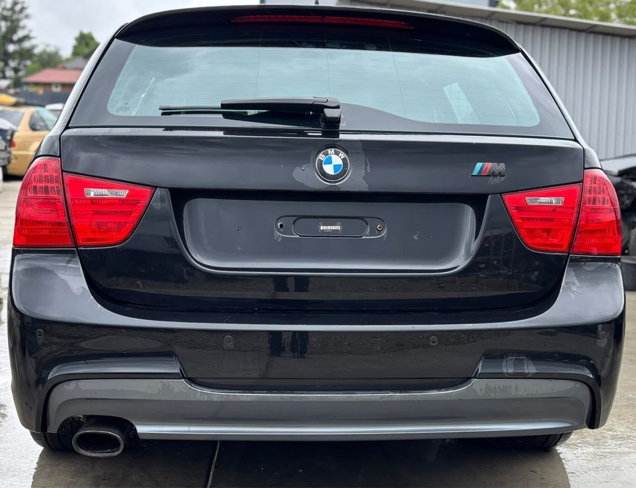 Dezmembrez BMW 320d M Pack E91 LCI an 2010,Recaro piele,stopuri Led