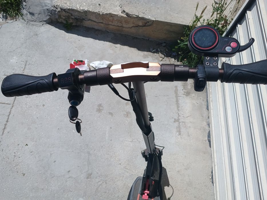 Електрическа тротинетка Kaabo Skywalker 8