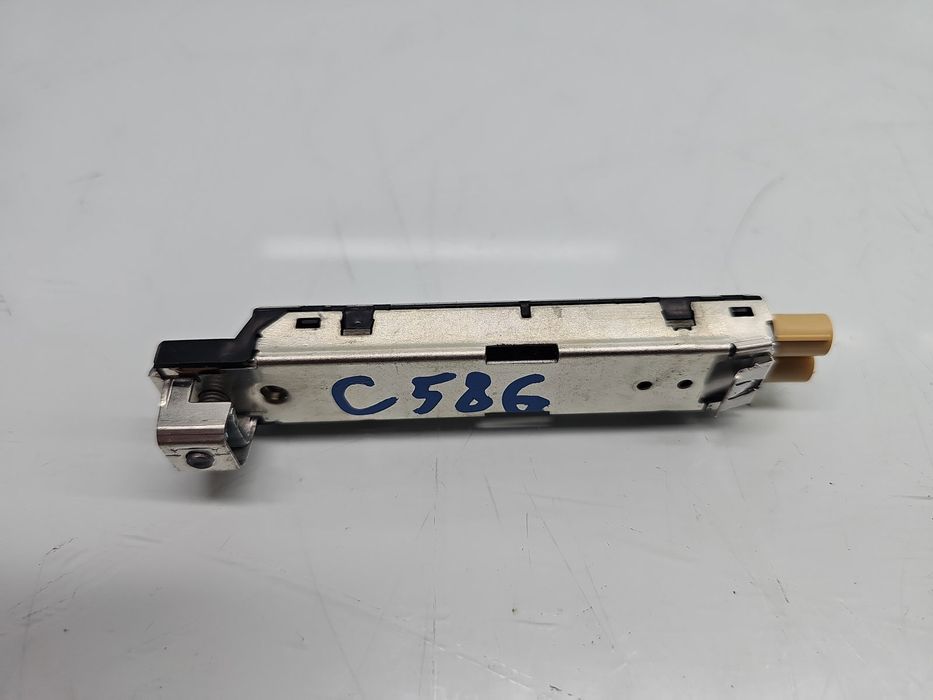 Amplificator antena AUDI Q2 (GAB) [ Fabr 2016-prezent] 81A035225D