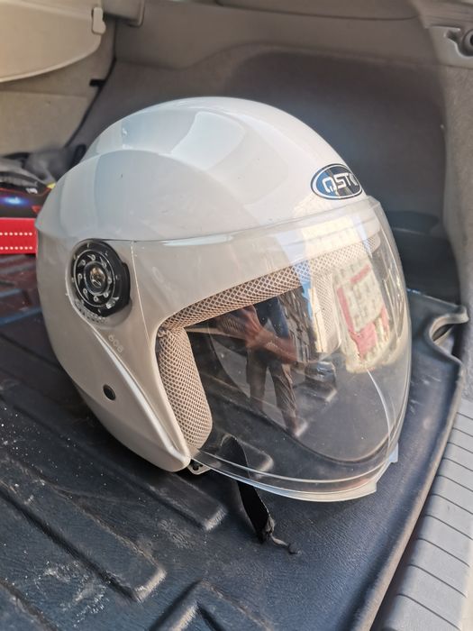 Casca moto-scuter