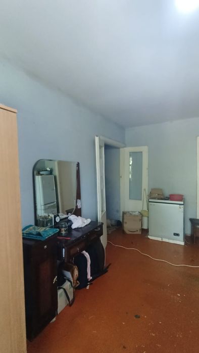 Продаётся 2х ком. кв. в 7мкр дом 13