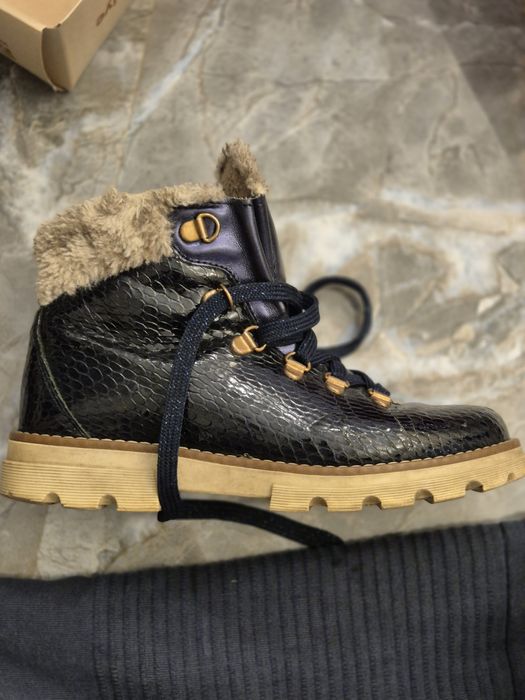 Утеплённые ботинки 35 размер