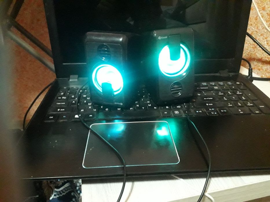 KALONKA NOUTBUK KOMPYUTER uchun srochni sotiladi