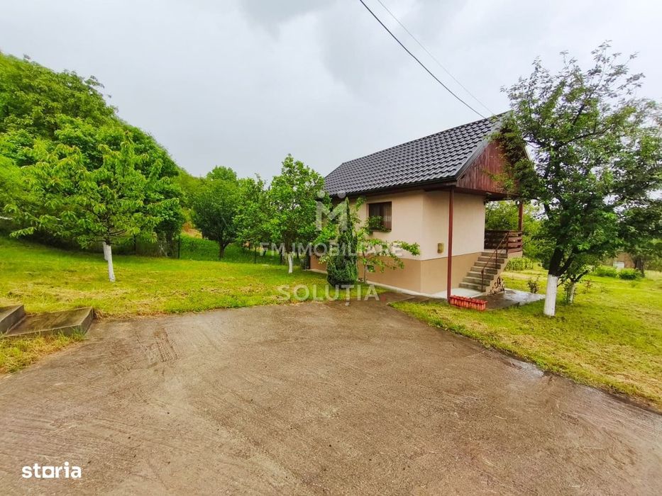 Casă P+1 de vânzare | Cicârlău | 11 ari teren