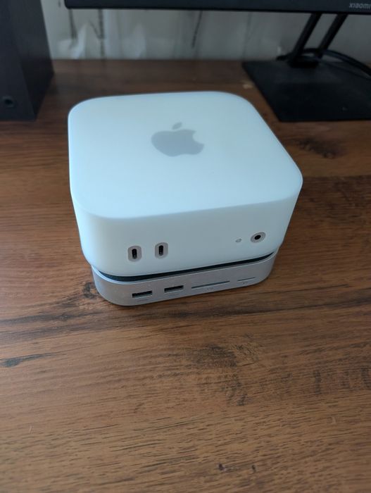 Apple Mac Mini M4 16/1024GB + dock station