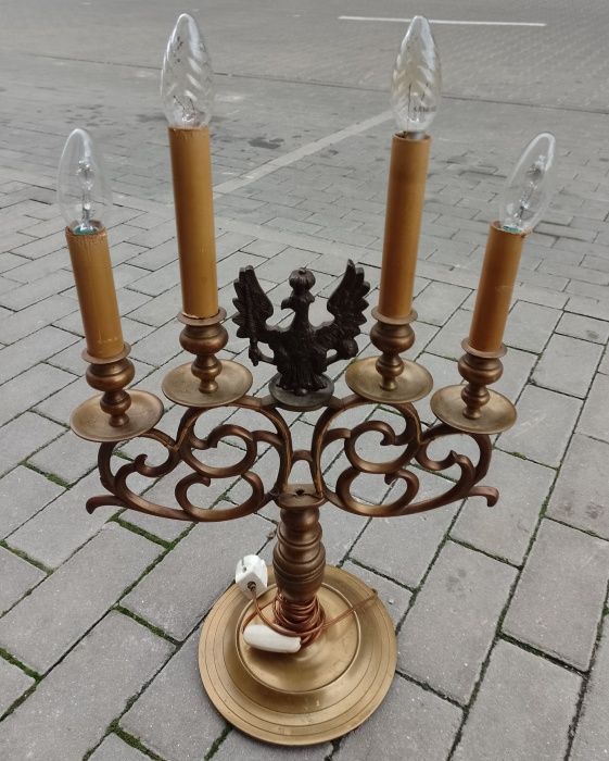 Sfeșnic de dimensiuni mari din bronz masiv,superbă piesa decor