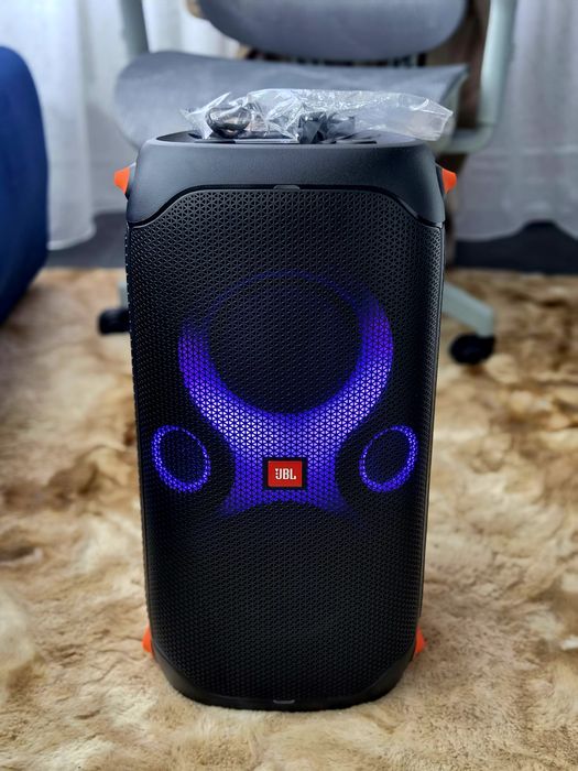 Sistem audio portabil JBL Partybox 110 / 160W / Original Pro Sound / Bluetooth / USB / Baterie 12H / IPX4 / Negru / Nouă / 0 cicluri / Preț fix !
