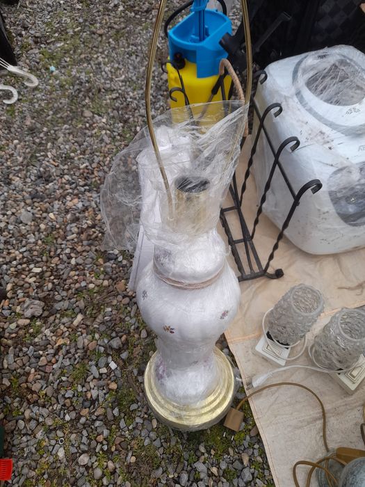 Lămpi de calitate modele diferite