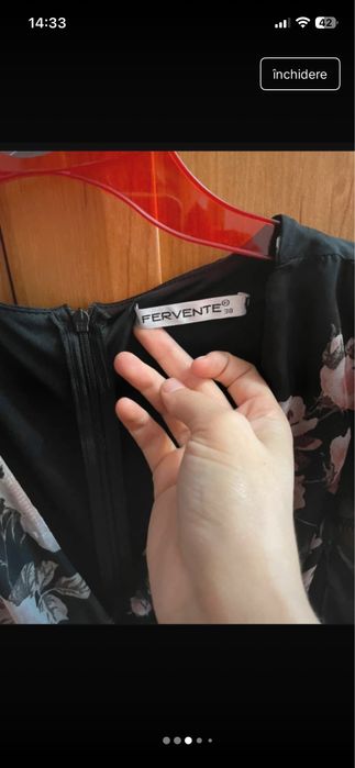 Rochie neagra cu flori