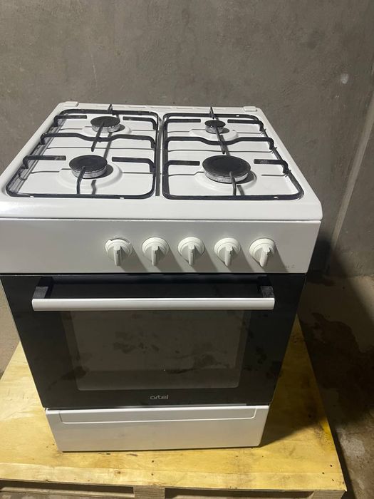 Артел газ плита сотилади