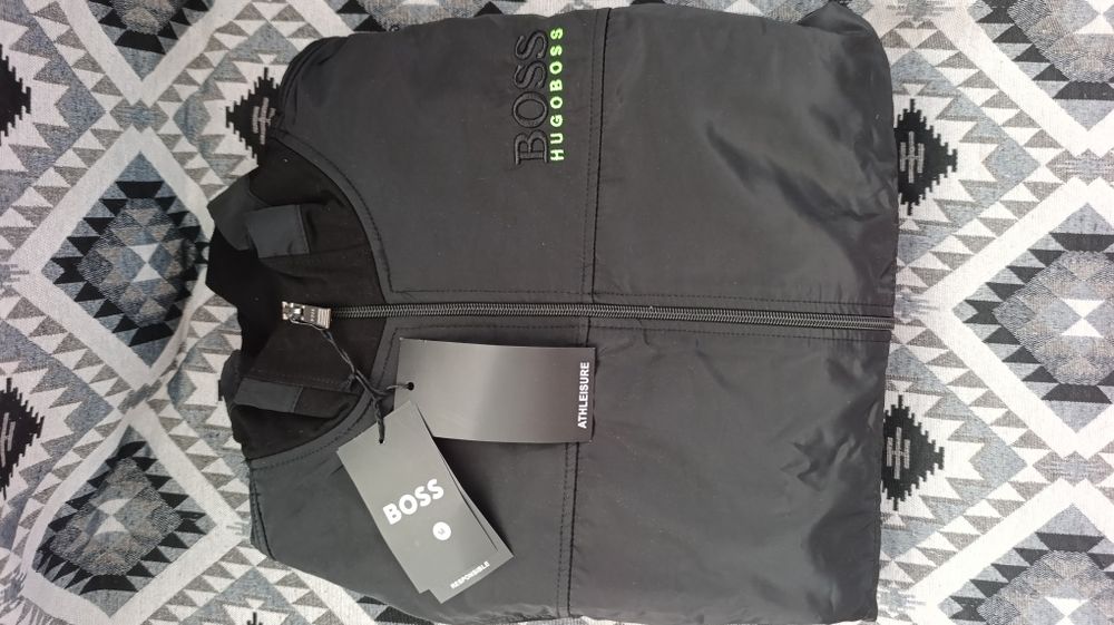Hugo boss нов мъжки екип