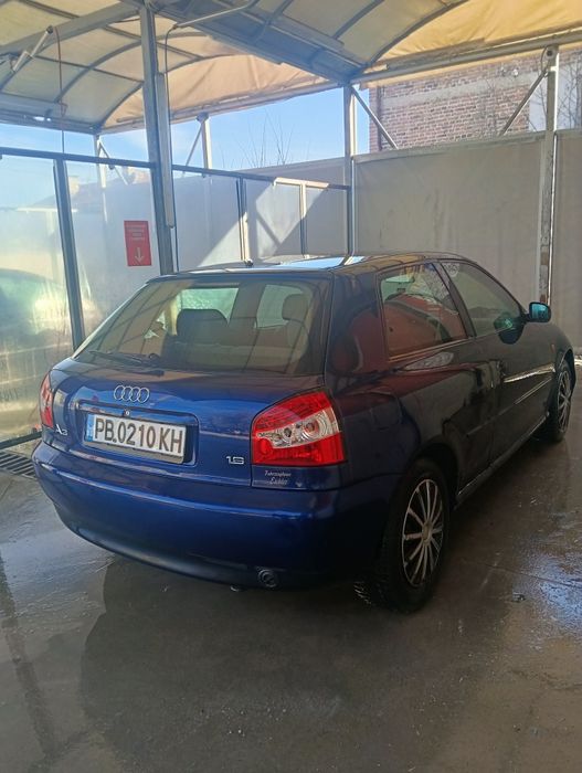 AUDI A3 1.6 Бензин