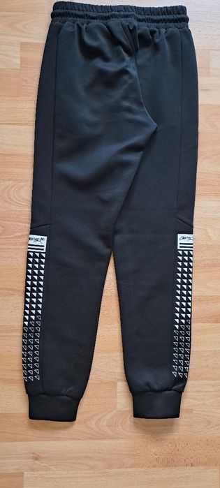 Pantaloni băieți mar 146