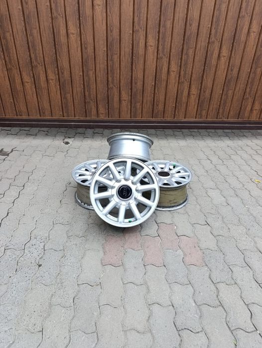 Продам комплекты  дисков на Ауди