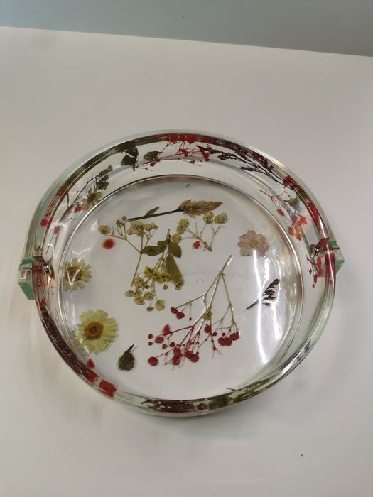 Купа за плодове с дръжка