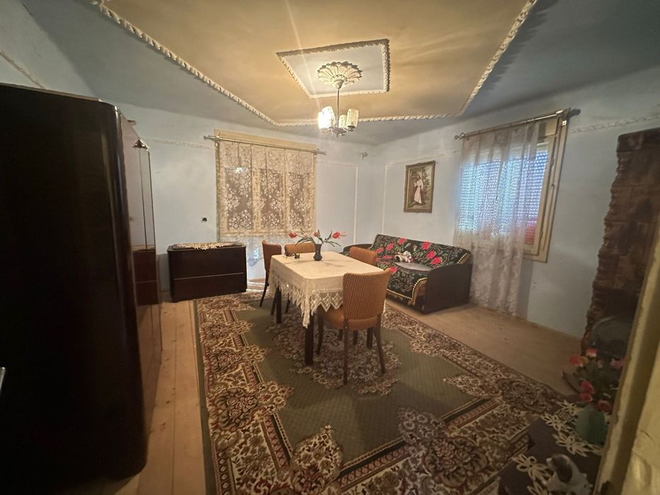 Casă de vânzare în sat Lalașinț