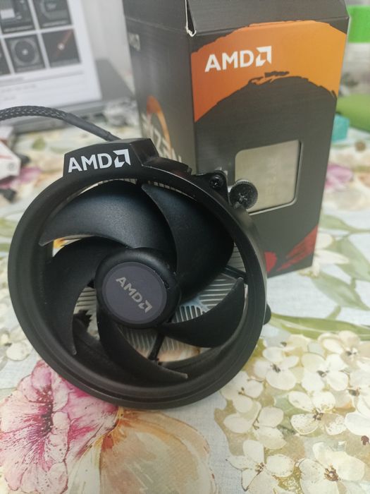 Procesor AMD Ryzen 3 1200 + cooler