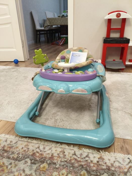 Ходунки б/у фирмы Graco