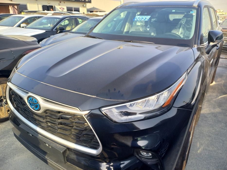 Toyota Highlander 2023 — 8