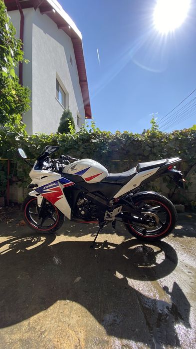Honda Cbr r125, an 2013 Pret negociabil