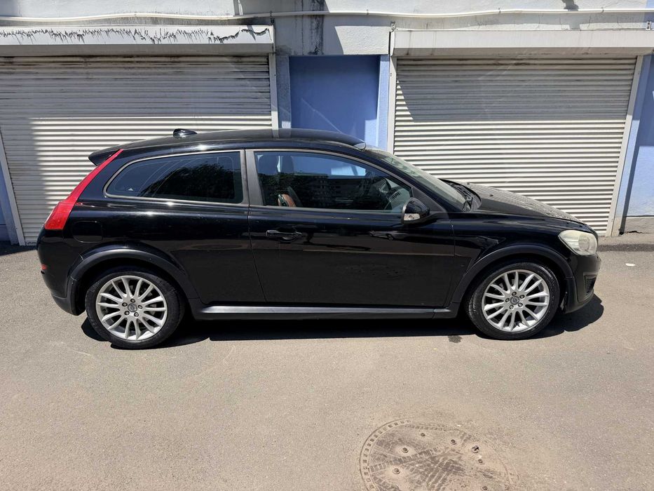 VOLVO C30 2011 — imagine 2