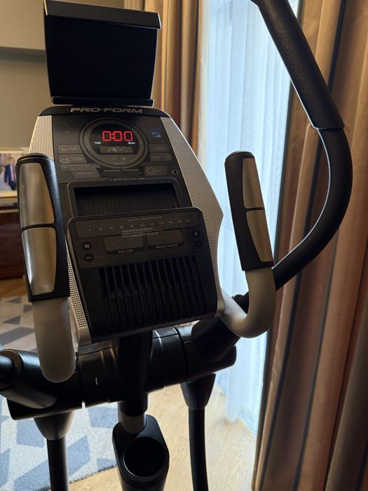 Эллипс тренажер Pro-form