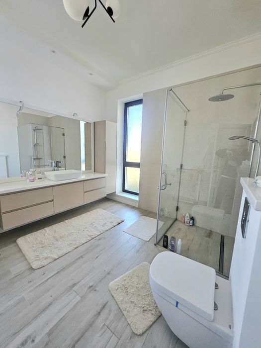 Casa strada Primăverii!