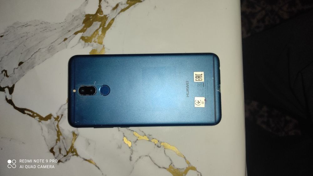 HUAWEI MATE 10 lite состояние 6/10