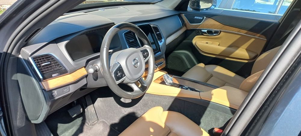 Volvo xc90 an 2020 Diesel si Hibrid