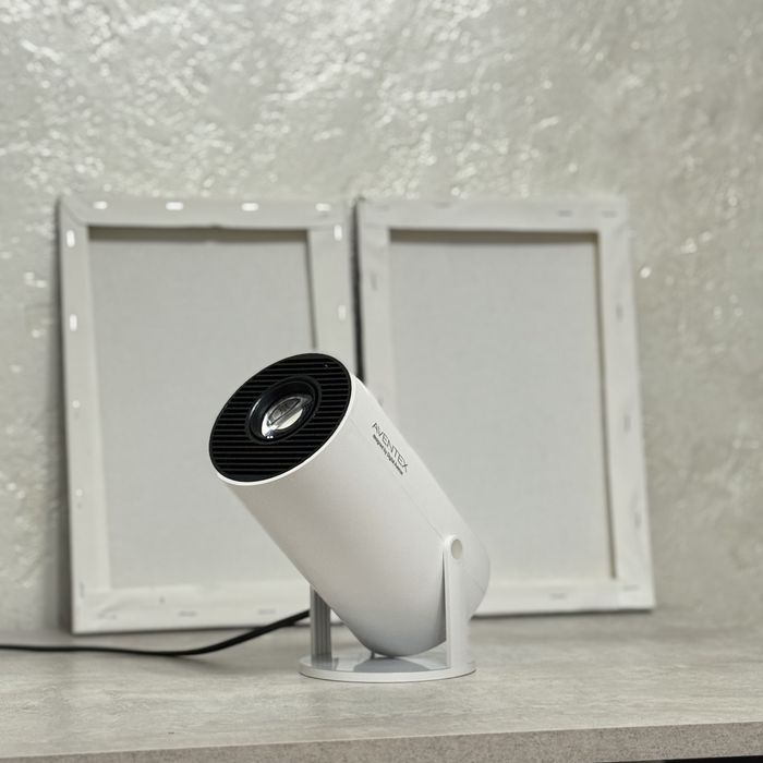 2.4G Wireless M300 MAX Game Projector (2 in 1)