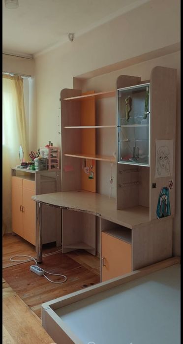 Продам мебель в детскую