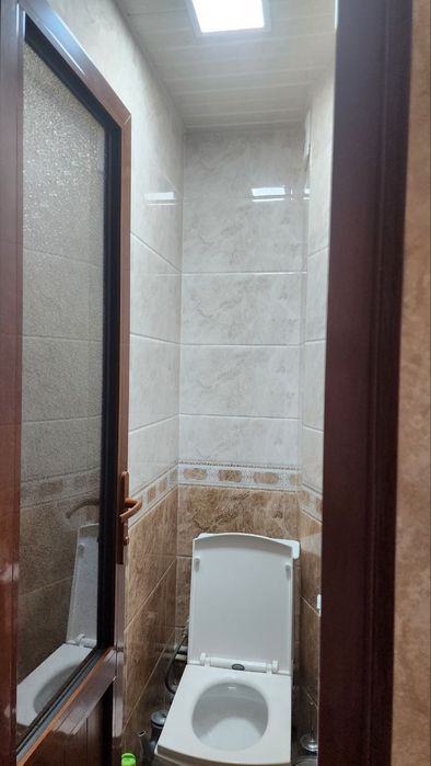 Уй сотилади 4/3/4  Медгородок