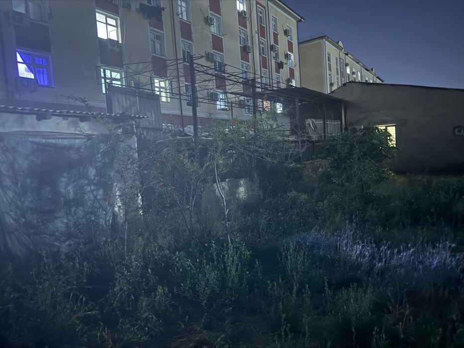 4 sotix yer sotiladi