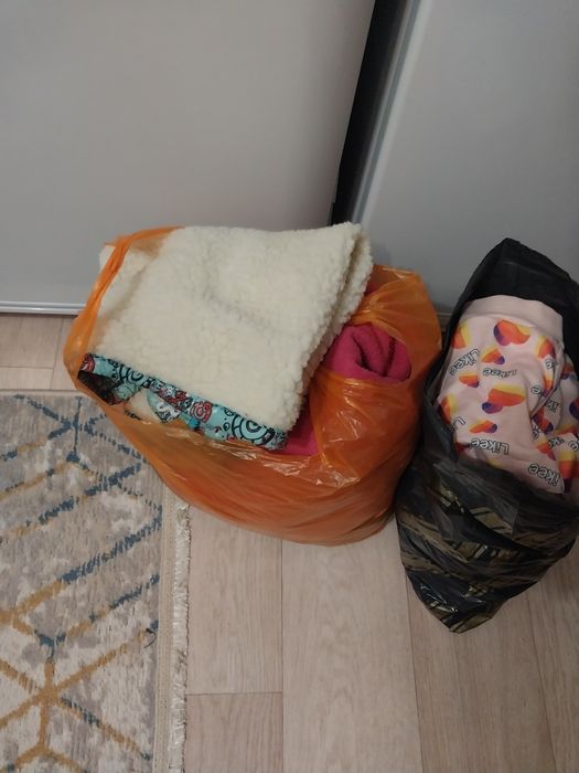 Продам пакеты вещей