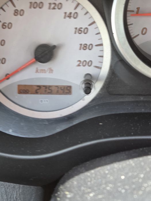 Toyota RAV-4 din anul 2004