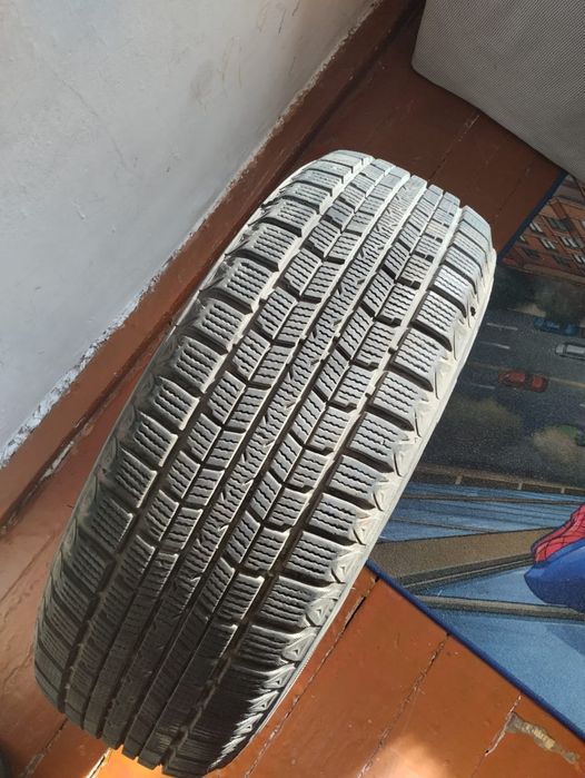 Продам зимние шины