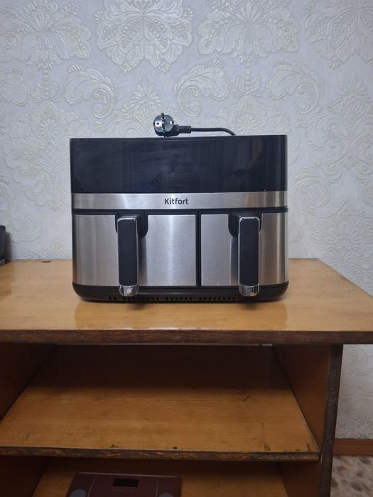 Продам. Аэрогриль.