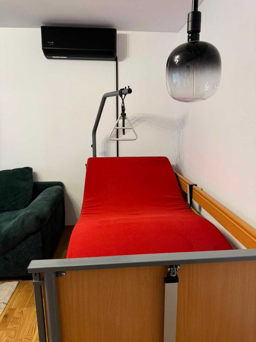 Pat medical electric +saltea anti-escara+scaun cu rotile pentru dus/toaleta