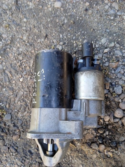 Стартер на пассат Б 5  турбо привозной