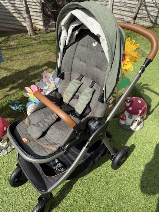 Carucior Finiti Signature, Joie Premium