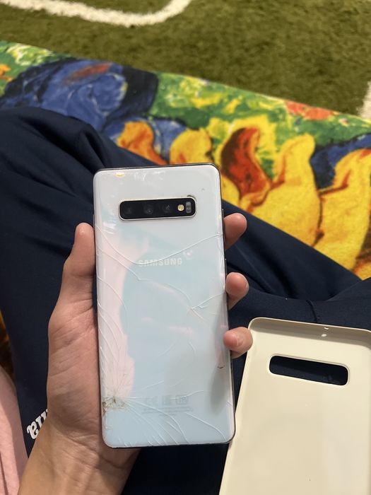 Самсунг s10 pluse(samsung)