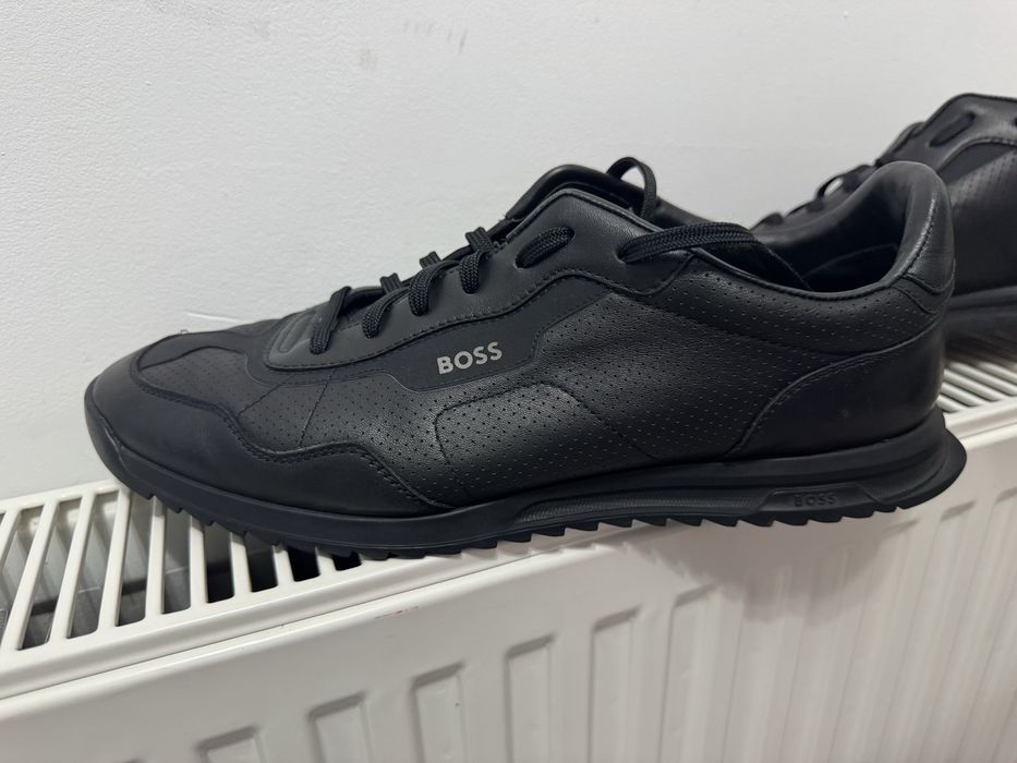 Обувки BOSS маратонки