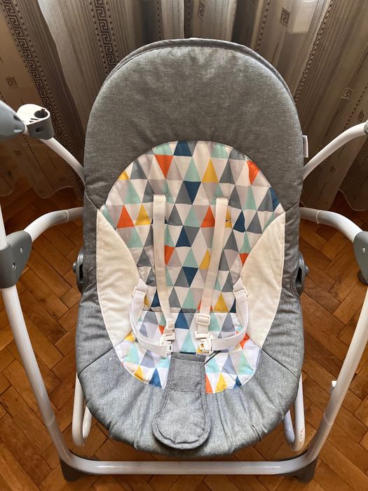 Електрическа бебешка люлка – удобна и успокояваща