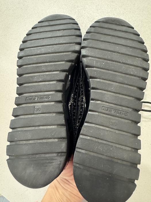 Лоуфъри лак и велур