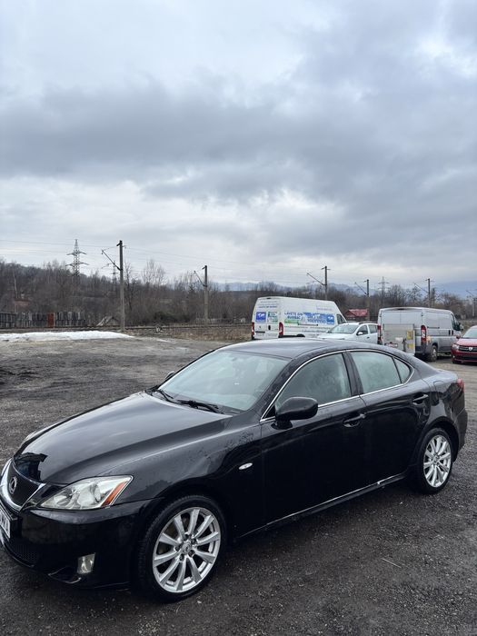Lexus is 220d 2008