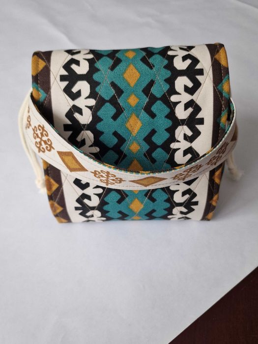 Продам косметичку ручной работы